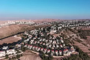مخطط إسرائيلي جديد لضم الضفة الغربية المحتلة إلى إسرائيل و 4 مدن جديدة - 1 - سيناء الإخبارية