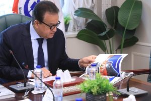 وزير الصحة والسكان يستقبل رئيس مجلس إدارة شركة "ENKA" العالمية لبحث سبل التعاون في القطاع الصحى - 3 - سيناء الإخبارية