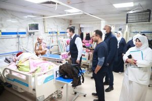 وزير الصحة يتفقد مستشفى شبرامنت المركزي ويوجه بسرعة نقل مريض للرعاية المركزة - 3 - سيناء الإخبارية