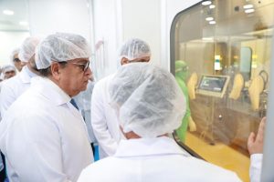 وزير الصحة يشهد إطلاق أول دفعة من الأنسولين المحلي كخطوة نحو الاكتفاء الذاتي - 5 - سيناء الإخبارية
