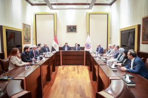وزيرا الصحة والزراعة يشهدان توقيع بروتوكول لنقل تكنولوجيا اللقاحات والمستحضرات البيطرية - 11 - سيناء الإخبارية