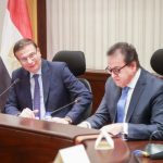 وزيرا الصحة والزراعة يشهدان توقيع بروتوكول لنقل تكنولوجيا اللقاحات والمستحضرات البيطرية - 1 - سيناء الإخبارية