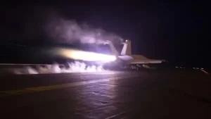 قصف جوي يستهدف مديرية التحيتا في اليمن والحوثيون يتهمون واشنطن ولندن - 1 - سيناء الإخبارية