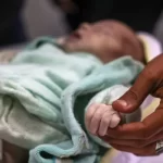 وفاة الرضيع الخامس بقطاع غزة في أقل من أسبوع بسبب البرد - 5 - سيناء الإخبارية