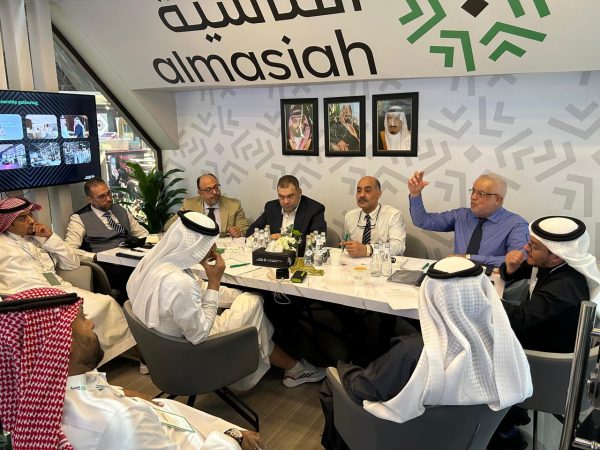 غرفة شركات السياحة المصرية تبحث استعدادات موسم الحج المقبل مع مشارق الماسية في جدة - 1 - سيناء الإخبارية