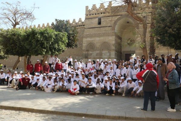 200 طفل من المحافظات الحدودية يزورون شارع المعز في إطار مشروع "أهل مصر" - 9 - سيناء الإخبارية