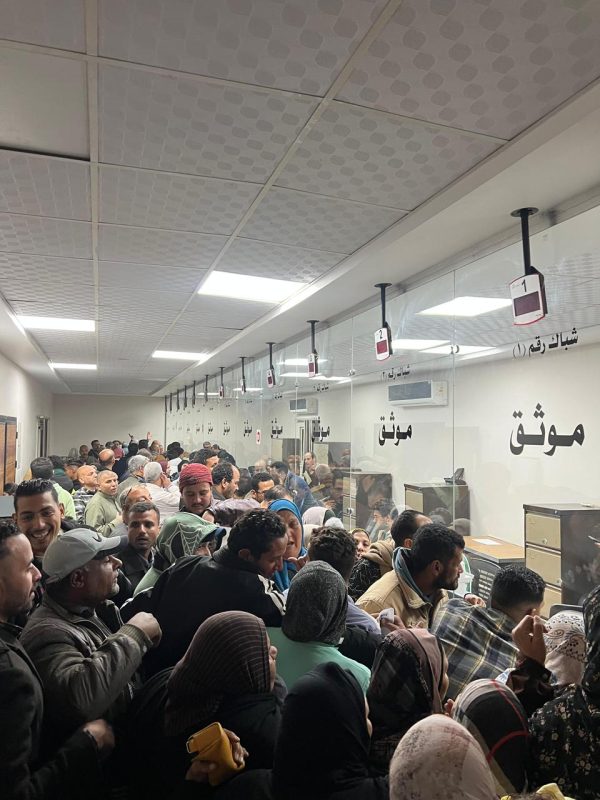 إقبال كثيف من المواطنين بالدقهلية والقليوبية لتحرير توكيلات تأسيس حزب الجبهة الوطنية.. صور - 3 - سيناء الإخبارية