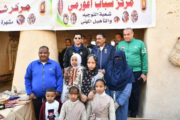 أشرف صبحي يشعل حماس الشباب في مطروح.. فعاليات رياضية متنوعة تدعم الصحة العامة - 1 - سيناء الإخبارية