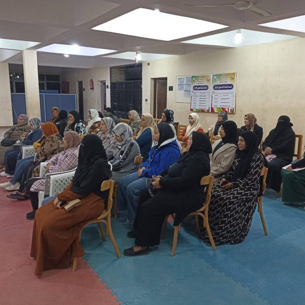 الشباب والرياضة تنظم ندوة حول التربية السليمة لتعزيز الترابط الأسري في نويبع - 3 - سيناء الإخبارية