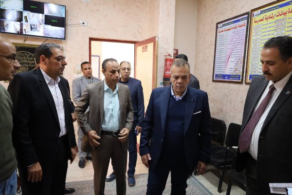 سكرتير عام محافظة جنوب سيناء يتففد لجان امتحانات الشهادة الإعدادية في طور سيناء - 9 - سيناء الإخبارية