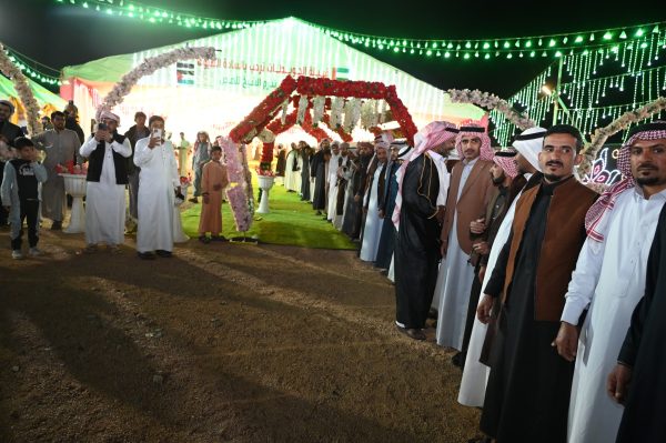 مهرجان الهجن بشرم الشيخ.. محافظ جنوب سيناء ووزير الشباب والرياضة يلتقيان القبائل العربية - 1 - سيناء الإخبارية