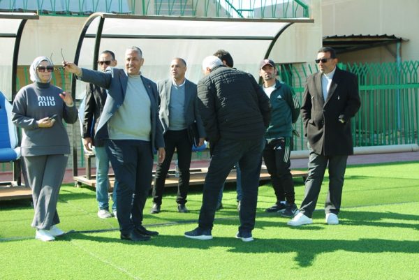 كيل وزارة الشباب والرياضة بشمال سيناء يتفقد ملعب استاد العريش استعدادًا لمباراة النصر وبئر العبد - 3 - سيناء الإخبارية