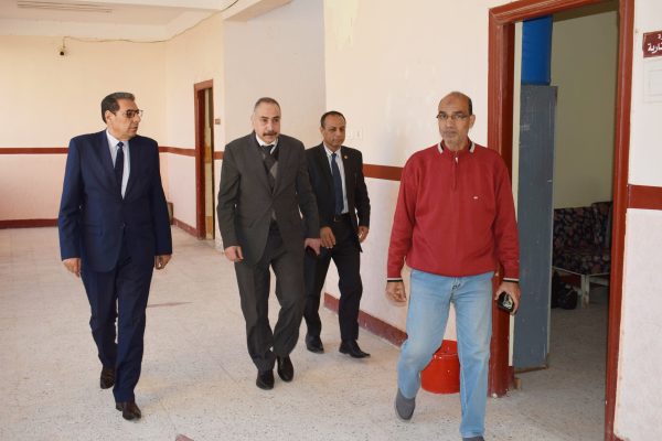 عتلم والباز يتفقدان لجان امتحانات الشهادة الإعدادية في لجان طور سيناء - 19 - سيناء الإخبارية