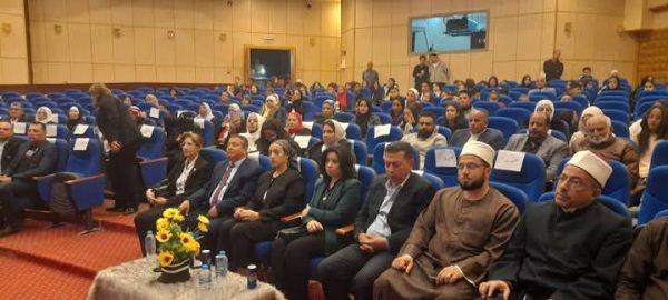 شرم الشيخ تستضيف احتفالية فنية تكريمًا لرجال الشرطة في عيدهم الـ73 - 1 - سيناء الإخبارية