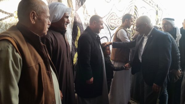 محافظ شمال سيناء يقدم واجب العزاء في قرية الشوحط التابعة لمركز بئر العبد - 3 - سيناء الإخبارية