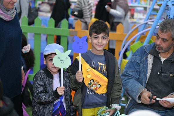 إقبال كبير على صالة الطفل في معرض القاهرة الدولي للكتاب 2025.. ورش فنية ومسابقات ثقافية للصغار - 3 - سيناء الإخبارية