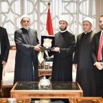 وزير الأوقاف يكرم إمامًا بالمنوفية تنازل عن مليون جنيه وصفح عن شاب طعنه داخل المسجد - 3 - سيناء الإخبارية