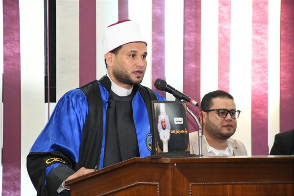 وزير الأوقاف يناقش رسالة دكتوراة في كلية الآداب بجامعة دمنهور - 1 - سيناء الإخبارية