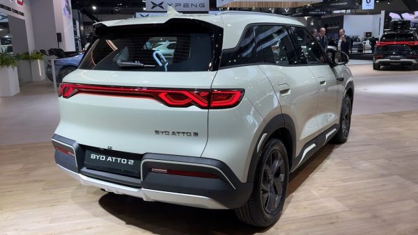 BYD تُطلق النسخة الرياضية ATTO 2 لتعزيز حضورها في سوق السيارات الكهربائية - 5 - سيناء الإخبارية
