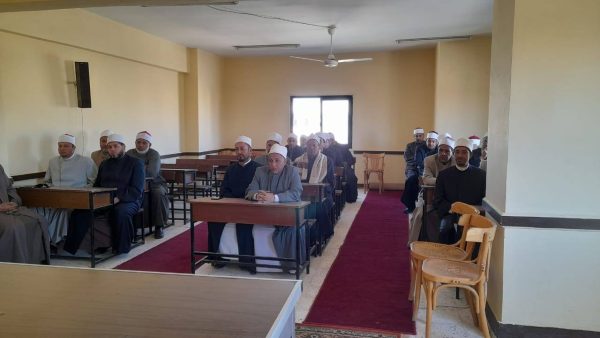 وكيل وزارة الأوقاف بجنوب سيناء يجتمع بأئمة طور سيناء لتعزيز الانضباط الإداري والدعوي - 3 - سيناء الإخبارية