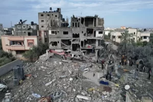 أونروا : 4 آلاف شاحنة محملة بالمساعدات جاهزة لدخول قطاع غزة - 3 - سيناء الإخبارية