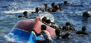 إنقاذ 17 شخصا ووفاة 3 أشقاء أفارقة قاصرين غرقا أثناء عبورهم وسط البحر الأبيض المتوسط - 1 - سيناء الإخبارية