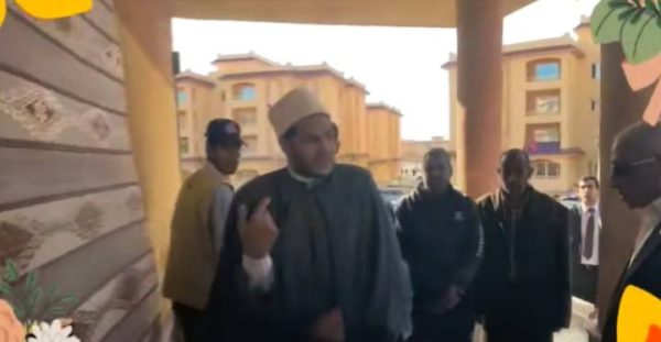مسجد رفح الجديدة يضيء سماء سيناء.. احتفال يجمع القيادة والشعب في رسالة دعم وتماسك - 7 - سيناء الإخبارية