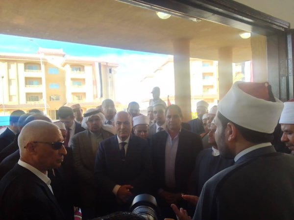 مسجد رفح الجديدة يضيء سماء سيناء.. احتفال يجمع القيادة والشعب في رسالة دعم وتماسك - 3 - سيناء الإخبارية