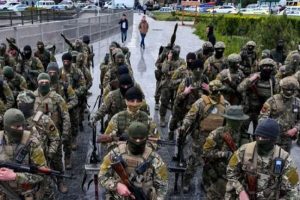 الأمن العام السوري يبدأ حملة أمنية ضد فلول النظام السابق في منطقة قمحانة بريف حماة الشمالي - 3 - سيناء الإخبارية