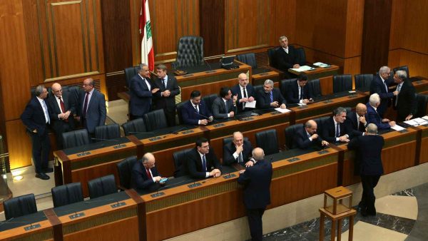 71 صوتاً لجوزيف عون و37 ورقة بيضاء.. مجلس النواب اللبناني يفشل في اختيار رئيس الجمهورية - 3 - سيناء الإخبارية