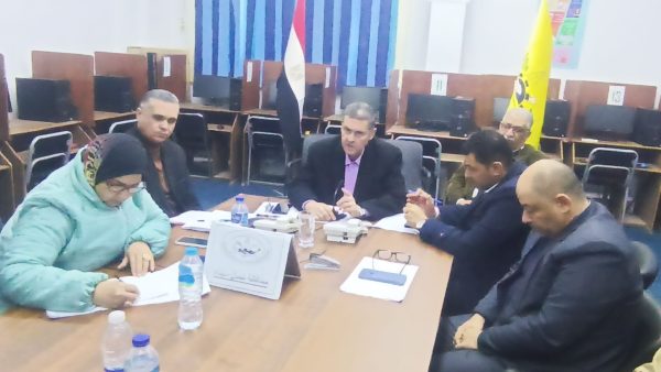 توجيهات مشددة من مدير تعليم شمال سيناء لضمان نجاح امتحانات الشهادة الإعدادية - 1 - سيناء الإخبارية