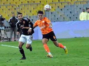 انتهاء الشوط الأول من مباراة الأهلي وفاركو بالتعادل الإيجابي بهدف لكل فريق - 3 - سيناء الإخبارية