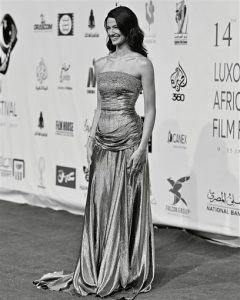 تارا عماد تشارك جمهورها بمجموعة صور من افتتاح مهرجان الأقصر للسينما الإفريقية - 9 - سيناء الإخبارية