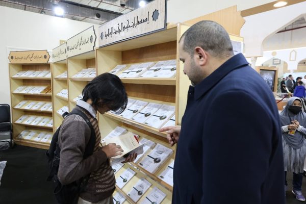 جناح الأزهر يفتح أبوابه في معرض القاهرة الدولي للكتاب 2025 ويحتفي بالشيخ دراز - 5 - سيناء الإخبارية