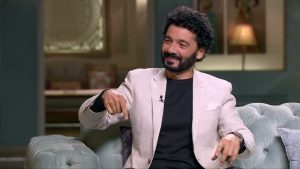 خالد النبوي عن يوسف شاهين: هو طفل جميل وعبقري واكتشفني وأنا في أخر عام بالجامعة - 3 - سيناء الإخبارية