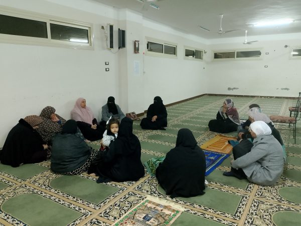 منطقة الوعظ بالأزهر الشريف تنظم درسًا دينيًا للسيدات في مسجد الزهراء بمدينة الطور - 1 - سيناء الإخبارية