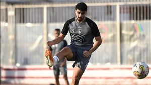زياد كمال لاعب وسط الفريق الأول لكرة القدم بنادي الزمالك ينتظم فى التدريبات الجماعية - 1 - سيناء الإخبارية