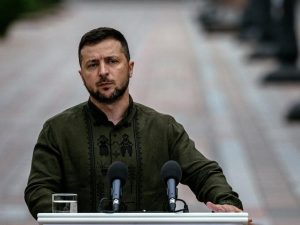 زيلينسكي والرئيس الإسرائيلي يناقشا عددا من القضايا الهامة المتعلقة بتعزيز التعاون الثنائي بينهم - 3 - سيناء الإخبارية
