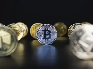 سوق العملات المشفرة يشهد انتعاشًا ملحوظًا وعلى رأسها عملة " بيتكوين " - 3 - سيناء الإخبارية