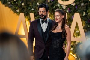 عدد من نجوم تركيا في حفل Joy Awards بالمملكة العربية السعودية - 1 - سيناء الإخبارية