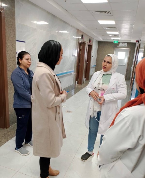 الرعاية الصحية بجنوب سيناء تتابع خطة التأمين الطبي مجمع الفيروز في الطور - 1 - سيناء الإخبارية