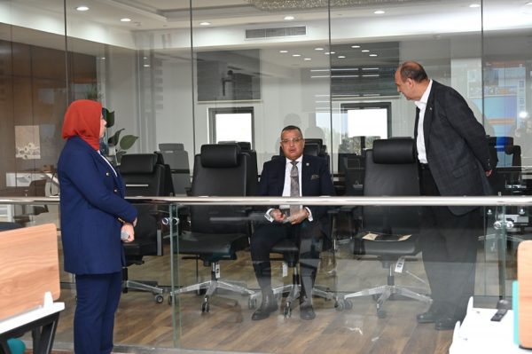 محافظ جنوب سيناء يتابع تدريب عملي على مواجهة سيل افتراضي بمدينة أبورديس - 3 - سيناء الإخبارية
