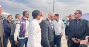 محافظ شمال سيناء : قافلة " تحيا مصر" تشمل شاحنات محملة بمواد غذائية وأدوية ومستلزمات طبية - 3 - سيناء الإخبارية