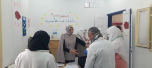 مديرة الرعاية الصحية بشمال سيناء تتفقد كل من قرية الخروبة وقبرعمير بمركز الشيخ زويد - 3 - سيناء الإخبارية