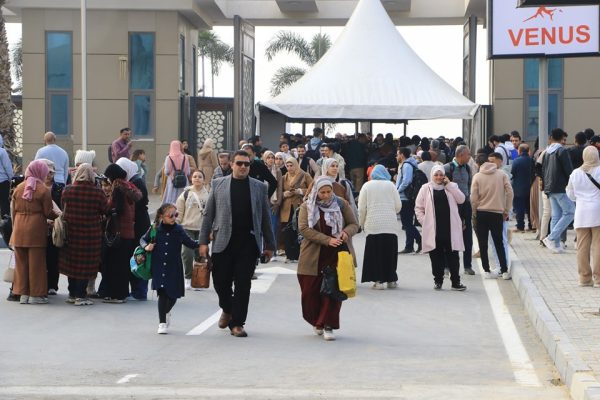 معرض القاهرة الدولي للكتاب 2025.. انطلاقة إلى المستقبل وتوجيه الذكاء الاصطناعي نحو الثقافة العربية - 1 - سيناء الإخبارية