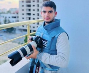 مقتل المصور الصحفي سائد نبهان إثر قصف إسرائيلي استهدف مخيم النصيرات بغزة - 3 - سيناء الإخبارية