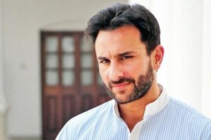 نجم بوليوود الشهير سيف علي خان يتعرض للطعن 6 مرات داخل منزله بمنطقة باندرا - 3 - سيناء الإخبارية