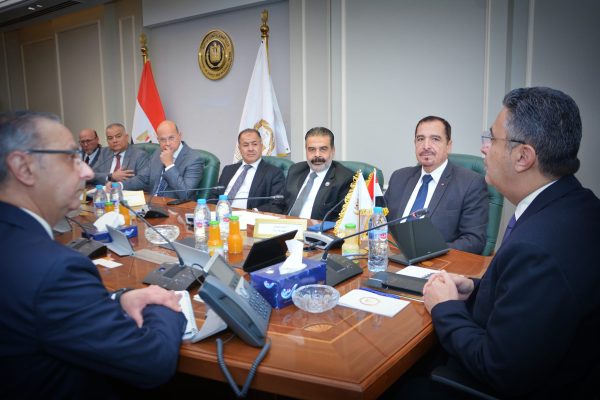 وزير التموين يعلن خطط تأمين السلع الأساسية في اجتماع مع القطاع الخاص استعدادًا لشهر رمضان - 5 - سيناء الإخبارية