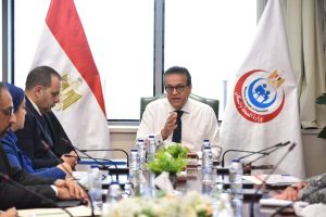 وزير الصحة يعقد اجتماعًا لمتابعة مستجدات المشروع القومي لإنهاء قوائم الانتظار الخاصة بزرع النخاغ - 3 - سيناء الإخبارية