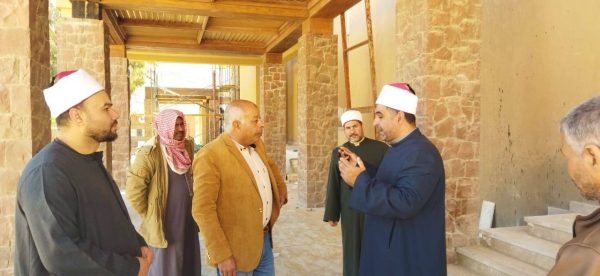 وكيل وزارة الأوقاف بجنوب سيناء يتابع أعمال مسجد الوادي المقدس ضمن مشروع التجلي الأعظم - 1 - سيناء الإخبارية